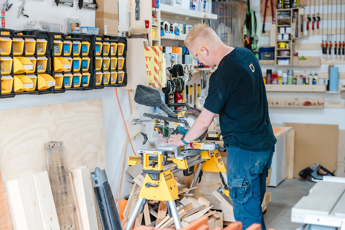 under-the-deck-wood-working-about-us-gallery-03